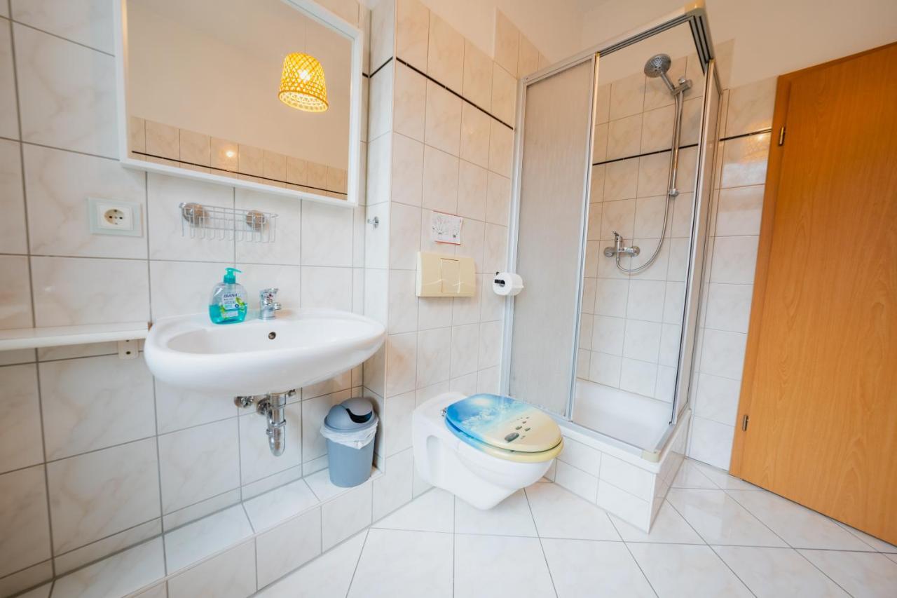 Blue Chili 08 - Magdeburg 2-Zimmer Altbau, Wi-Fi, 5 Pax Kültér fotó