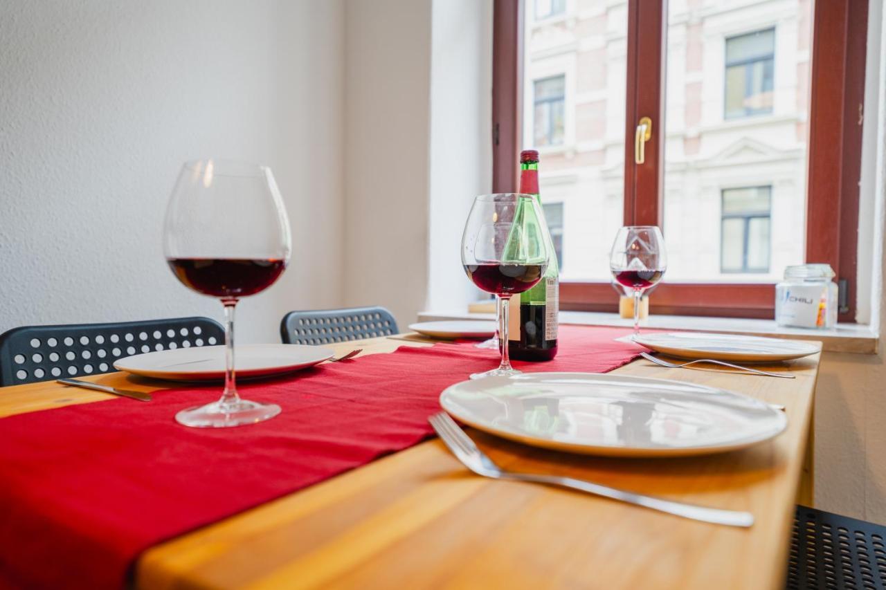 Blue Chili 08 - Magdeburg 2-Zimmer Altbau, Wi-Fi, 5 Pax Kültér fotó